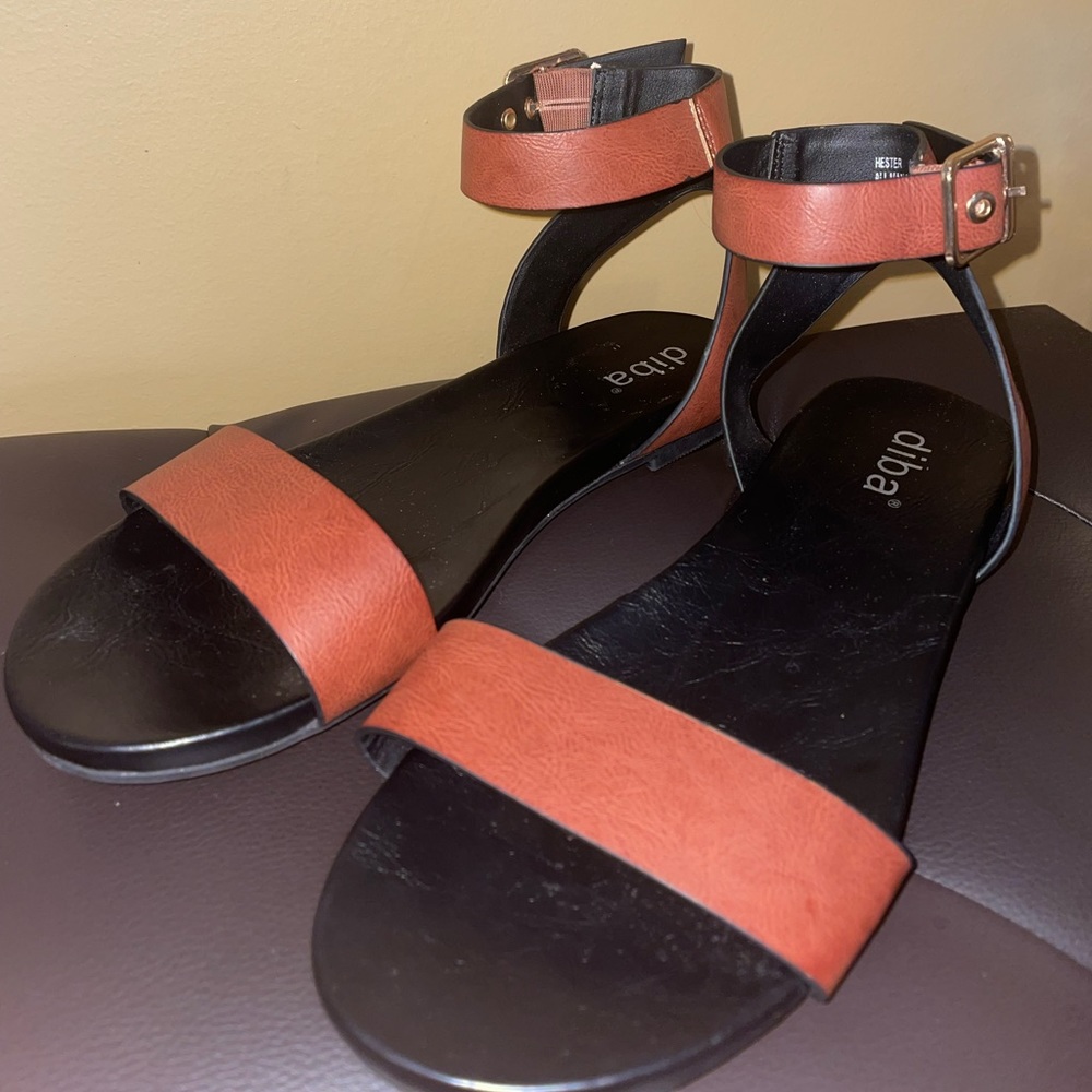 Diba Black & Brown Sandals